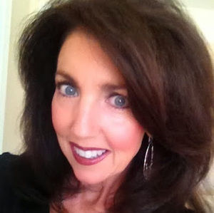 Meet your Posher, Suzanne